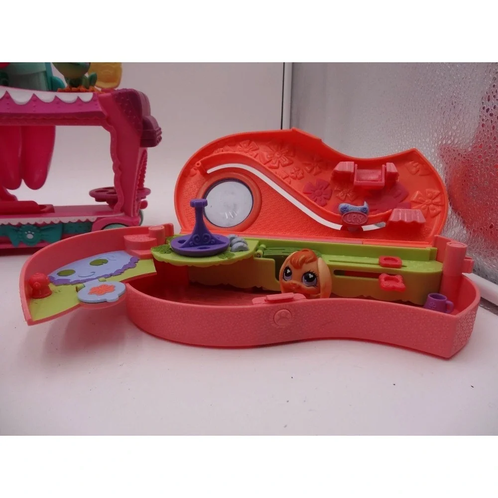 Littlest Pet Shop Hamster Tunnel Delights Treat Truck Light Up Stage Tiniest Min